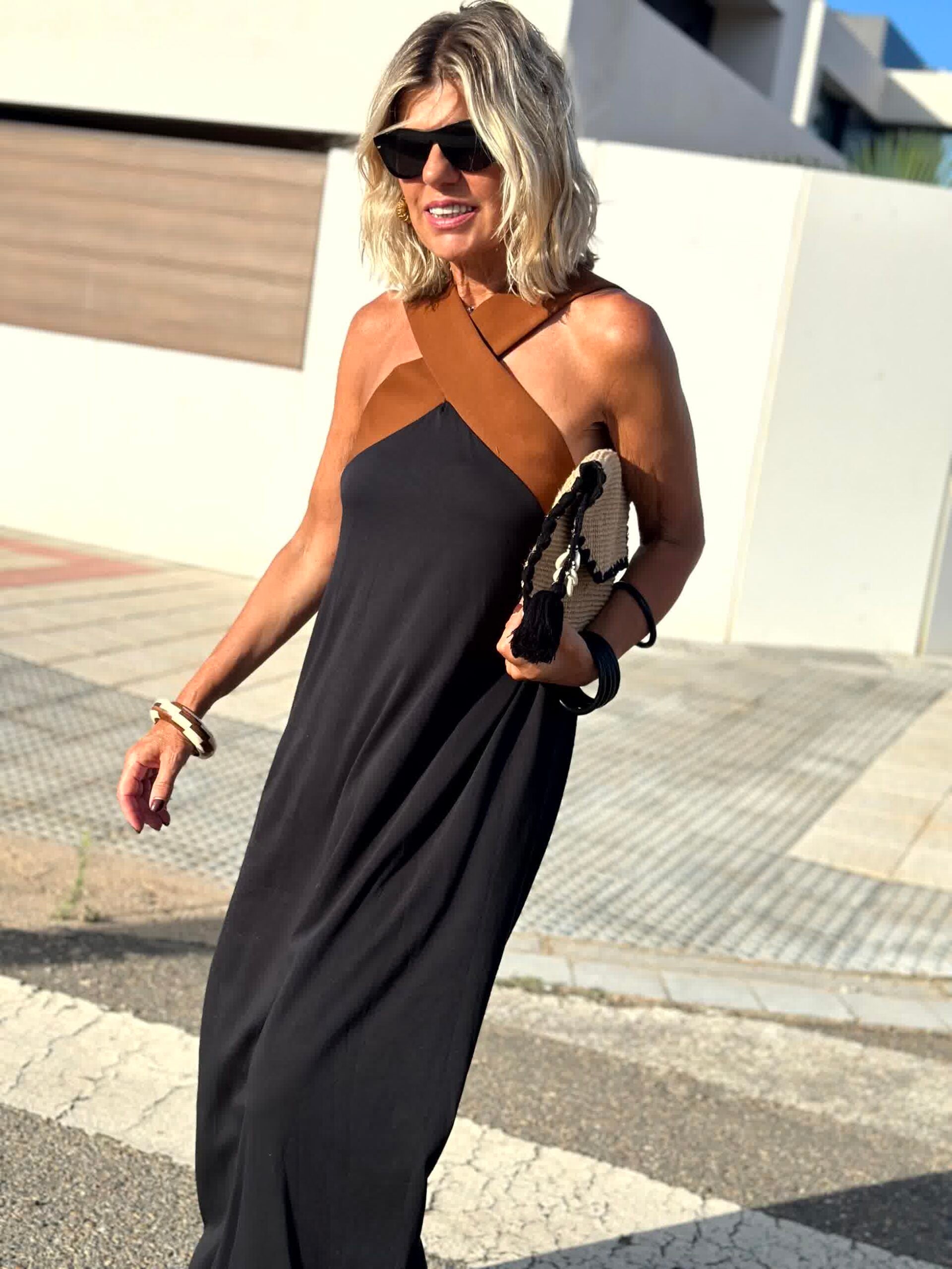 Sienna | Robe Élégante avec Dos Découvert et Col Croisé à la Mode